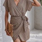 Resim Şık V-Yaka Fırfır Detaylı Elbise - Rahat Kısa Kollu Bağcıklı Bel, Houndstooth Desen, Hafif Polyester Kadınlar İçin, Bahar/Yaz/Sonbahar İçin Mükemmel, Tatil Stili 