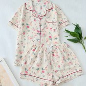 Resim Kadın pijama takımı, çiçek desenli rahat kısa kollu düğmeli üst ve şort 