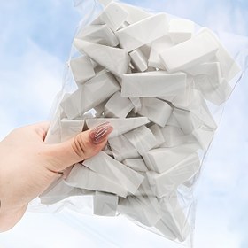 Resim 60 Adet Yumuşak Fondöten Sünger Kapatıcı Kusursuz Karıştırma Makyaj Süngeri Kare Tırnak Sanatı Süngerleri Makyaj Süngeri Üçgen Şekil Sünger Kozmetik Sünger Güzellik Aracı 