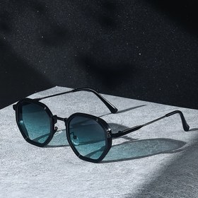 Resim West Scenery Unisex Geometrik Moda Gözlükleri - Metal Çerçeve, PC Lensler, Tinting, Hafif ve Şık Tüm Moda Stilleri İçin, Rahat Gözlükler|Modern Gözlükler|Günlük Kullanım İçin Dayanıklı Gözlükler 