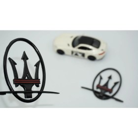 Resim Dk Tuning Maserati Yan Kanatlar Çemberli Kırmızı Siyah Rozet Amblem Seti 