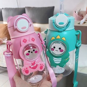 Resim 750ml (25.36oz) 3D Hayvan Su Şişesi - 3D Bebek Su Şişesi - Taşınabilir Karikatür Pipetli Su - Omuz Askılı Pipetli Bardak ve Çapraz Kordonlu - Sevimli Tavşan/Dinozor/Astronot Tasarımı, Sızdırmaz Spor Şişe, Açılır Pipetli, Okula Dönüş, Mezuniyet, Doğum Günü Hediyesi, Noel Hediyesi 