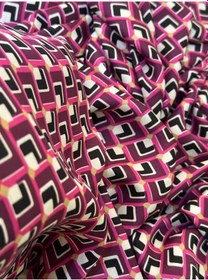 Resim Pembe Desenli Şifon Kumaş Dikiş Aksesuarı Parça Kumaş 150x100 Renkli 