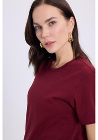 Resim Tudors Kadın Slim Fit Dar Kesim Pamuklu Yumuşak Doku Likralı Esnek Kumaş Basic Bordo Bisiklet Yaka Tişört-37834 Bordo 
