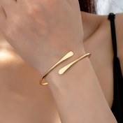Resim Şık Minimalist Tasarım Altın Açık Manşet Bilezik, Düz Uçlar, Günlük İş ve Tüm Durumlar İçin Moda ve Çok Yönlü Aksesuar 