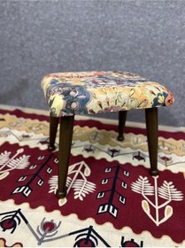 Resim Trend Ceviz Çiçekli Ahşap Ayak Uzatma Pufu Makyaj Koltuğu Bench Tabure 