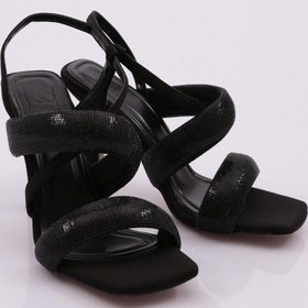 Resim Dgn 2032 Kadin Sirali Kalin Sirali Ve Çapraz Bantli Silver Taşli Topuklu Sandalet 2032-2219-R14456 Siyah 