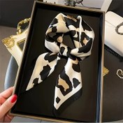 Resim Şık Kadın Leopar Desenli Eşarp - Bohem Tarzı, Hafif Polyester, Akşam Randevuları ve Moda Aksesuarı için İdeal 