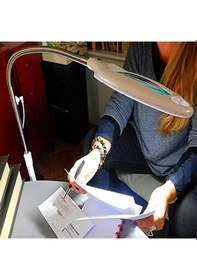 Resim Texta Standmag Ayaklı Esnek Boyunlu Ledli Büyüteç 