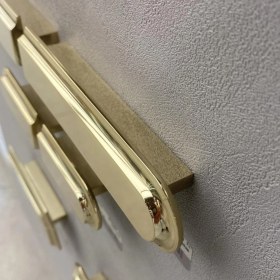 Resim UltraMint Şık ve Dayanıklı Line Kulp Gold Renk, Modern Tasarım ve Kaliteyle Buluşuyor 