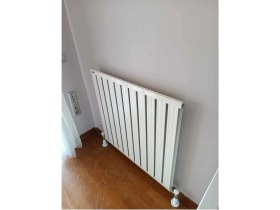 Resim Alurad Alüminyum Panel Radyatör Klasik 525X18 Ral 9010 Kırık Beyaz 