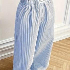 Resim Kadınlar için Açık Mavi ve Beyaz Çizgili Geniş Paça Pantolon - Şık Dikey Çizgiler, Esnemez Makinede Yıkanabilir Pantolonlar İlkbahar Yaz Sonbahar İçin, Günlükten Yarı Resmi Giyim, Hafif Kumaş 