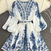 Resim Vintage Saray Tarzı Çiçek Baskılı V Yaka Elbise, Fener Kollu ve Kemeri ile 