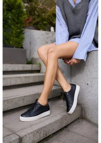 Resim Escape Kadın Siyah Gercek Deri Bagcıklı Sneaker Siyah 