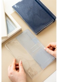 Resim Charm Takılabilen A5 Şeffaf Ajanda Defter Kılıfı - Spiralsiz Lastikli Modellerle Uyumlu Şeffaf - Kırmızı 