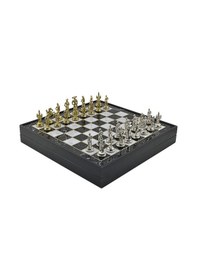 Resim Gifthome Orta Boy Metal İspanyol Satranç Takımı Parlak Ve Mermer Desenli Sandıklı Mdf Tahtası 36x36x6 Cm. 