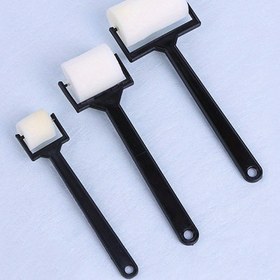 Resim Üç Sünger Boya Rulosu, Büyük, Orta ve Küçük (18.49 * 7.01 cm, 18.01 * 5.51 cm ve 15.01 * 3.51 cm) 