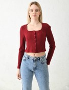 Resim MOVİMENT Bordo Düğme Detaylı Örme Crop Bluz 