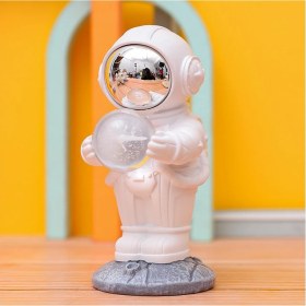 Resim CoverZone Dekoratif Işıklı Astronot Figür Masa Lambası – Kablosuz Pilli Model, Abs Gövde, 16CM Yükseklik, Şık ve Modern Masa Üstü Dekor, Ofis, Çocuk Odası, Çalışma Masası Için Uygun 