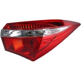 Resim ARKA SAĞ DIŞ STOP LAMBASI Toyota Corolla Uyumlu SEDAN 2013 2014 2015 