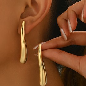 Resim 1 Çift Şık Minimalist Uzun Düzensiz Su Damlası Çivi Küpeler Kadınlar İçin – Altın Tonlu Çinko Alaşım Tasarım, Günlük Kullanım & Müzik Festivalleri İçin Mükemmel 