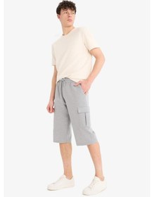 Resim DeFacto Slim Fit Dar Kesim Kargo Cepli Basic Düz Kapri Şort T4693AZ25SMGR210 