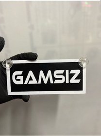 Resim Siyah Renk Üzeri Beyaz Renk Gamsız Yazılı Vantuzlu Cam Süsü 