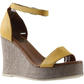 Resim Bueno Shoes Sarı Deri Kadın Dolgu Topuklu Sandalet 