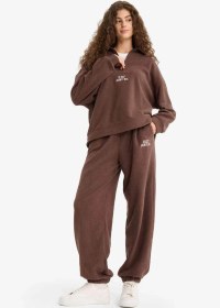 Resim Defacto Standart Fit Beli Bağcıklı Cepli Polar Kahverengi Kadın Eşofman Altı Y2650az/bn258 Kahverengi 