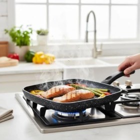 Resim Alüminyum Döküm Kare Izgara Tavası | Granit Kaplama Yapışmaz Yüzeyli | Et, Tavuk ve Sebze Için Ideal Mutfak Izgarası | 29CMX29CM Siyah 