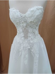 Resim Zöhra avcı gelinlik ve moda HELEN GELİNLİK MODELİ 3D ÇİCEK DESENLİ 