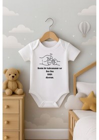 Resim Benim Bir Kahramanım Var Ben Ona Baba Diyorum Yazılı Kısa Kollu Bebek Body Zıbın 