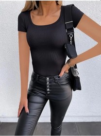 Resim Kadın Kısa Kollu Kare Yaka Basic Kaşkorse Bluz Siyah 