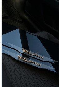 Resim Cupra Özel Plakalık Pleksi 