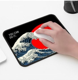 Resim Dalga Kırmızı Ay Tasarımlı 33x28 Cm Mousepad Kaymaz Taban Rahat Konforlu Mouse Pad 