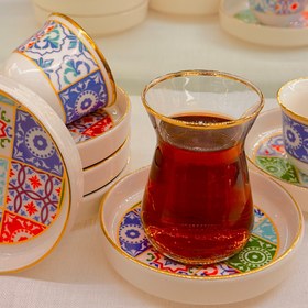 Resim Etnik Desenli 18 Parça Altın Yaldızlı El İşlemeli Çay ve Mırra Seti - 6 Kişilik - 6 kişilik çay seti kaşıklı ( bardak & tabak & kaşık) 