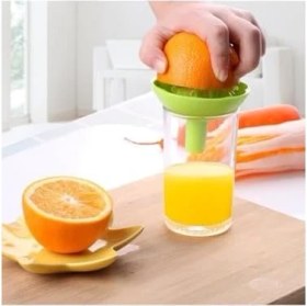 Resim Storemax 2'si 1 Arada Pratik Narenciye Sıkacağı, Hunili Limon Portakal Sıkma Aparatı, Yeşil ve Sarı 