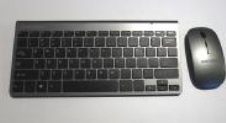 Resim Onezero No:105 Gri-Siyah Wireless Bluetooth Klavye + Mouse Set Slim (ingilizce)(10mt) Onezero No:105 Gri-Siyah Wireless Bluetooth Klavye + Mouse Set Slim (ingilizce)(10mt)