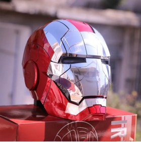 Resim hifu Iron Man Kask Demir Adam Robot Maske Ses Komutlu Uzaktan Kumandalı Dekor Figür Çocuk Oyuncak 