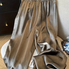 Resim Kadınların Zarif Geniş Bacaklı Akrilik Pantolonları - Rahat Bağcıklı Bel, Katı Kahverengi, Tüm Mevsimler İçin Çok Yönlü Pantolonlar, Günlük veya Resmi Giyim İçin, Resmi Kıyafetler, Sophistike Stil, Pürüzsüz Dokulu 