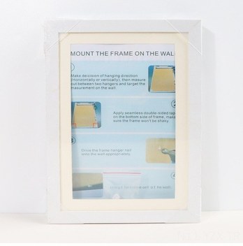 Hfambition Çocuk Sanatı Rahat Açılır Beyaz Çerçeve 34x25.3cm - 3 Adet Izsiz Çivi İle - Dekoratif Tablo Rahmen