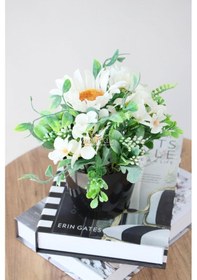 Resim Saksıda Ayçiçeği Ve Garnitürlü Ortanca Çiçeği Tanzimi Beyaz 