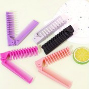 Resim 1 adet Katlanabilir Saç Tarak Plastik Kuaförlük Tarak Minimalist Anti-statik Saç Tarak Seyahat, Dışarı Çıkma ve Ev Kullanımı için 