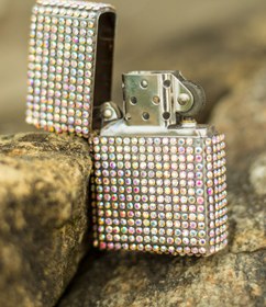 Resim Genel Markalar Neon Renkli Swarovski Taşlı Zippo Çakmak 