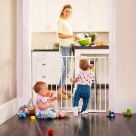 Resim Munchkin Otomatik Bebek Güvenlik Kapısı Beyaz STD - STD / STD 