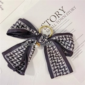 Resim Silver1 Gıoıo Yeni Ipek Eşarp Anahtarlık Kişiselleştirilmiş Inci Papyon Çanta Çekicilik Dokuma Anahtarlık (Yurt Dışından) 