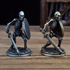 Resim 1 adet Retro Pirinç Kafatası Kalkanı Mikro Masa Süsü, El Yapımı Metal Masa Dekorasyonu, Antika Punk Tarzı Heykel 