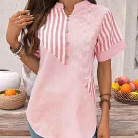 Resim Kadınların Rahat V-Yaka Kısa Kollu Çizgili Gömlek, Düğme Detayı ile - Hafif Polyester, Bahar/Yaz/Sonbahar Modası Üst, Rahat Kıyafet için Çizgili Desenli Bluz 