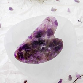 Resim Ametist Taşı Gua Sha Yüz Masaj Taşı Kalpli 