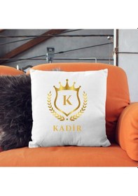 Resim Kişiye Özel İsimli Taç Ve Arma Tasarımlı Dekoratif Yastık Kılıfı Harfli, İçi Boş Çok Renkli 